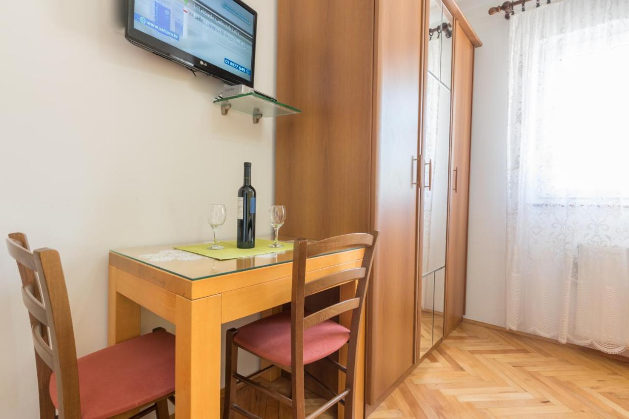 Apartments Baskovic Promajna Extérieur photo